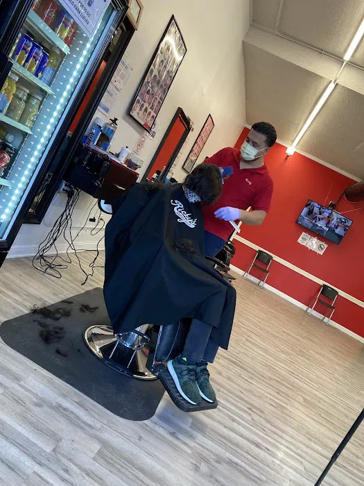 Ricky's Barber Shop Picture 2