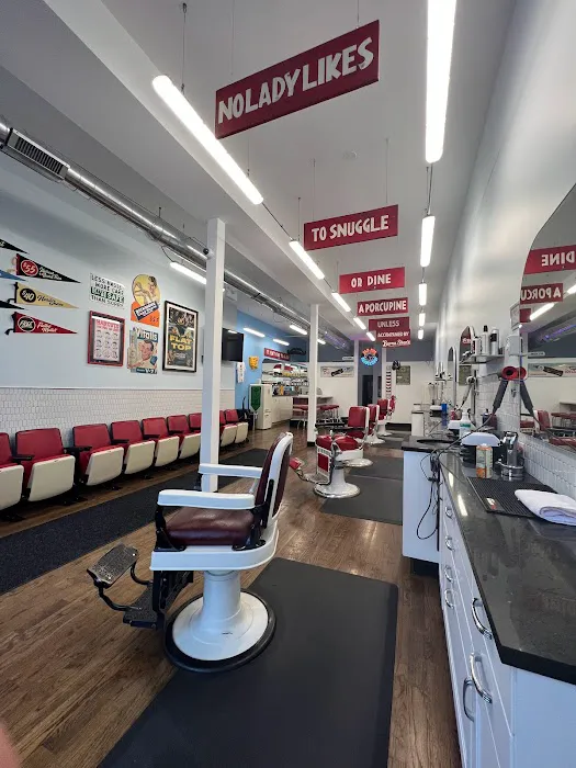 Old Dog Barbershop Picture 6