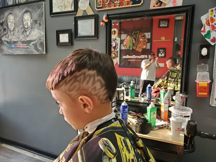 Giovanni's Barber Shop Picture 9
