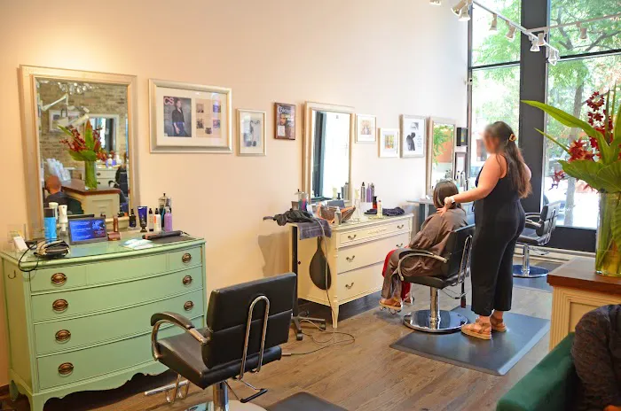 Salon Edda Picture 1
