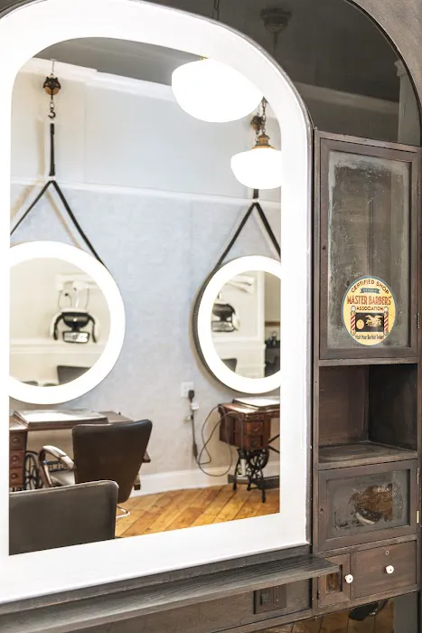 a.salon Lincoln Park Picture 3