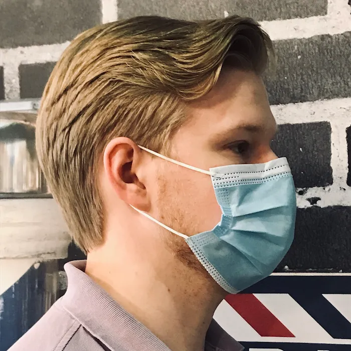Modern Gentlemen Salon Picture 10