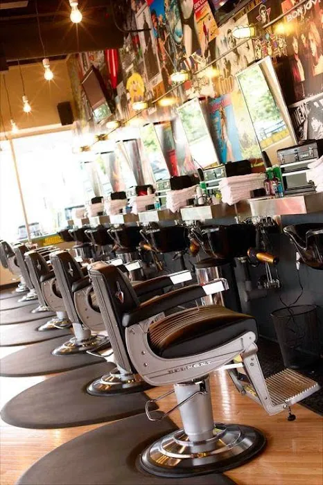 Floyd's 99 Barbershop Picture 7