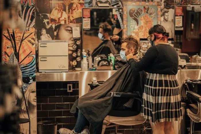 Floyd's 99 Barbershop Picture 3