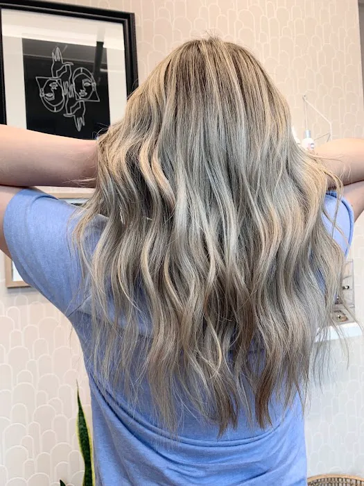 Strands & Honey Picture 5