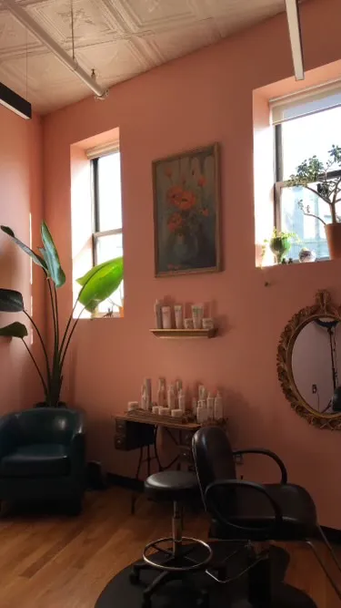 Moira Muldowney Hair Studio Picture 1