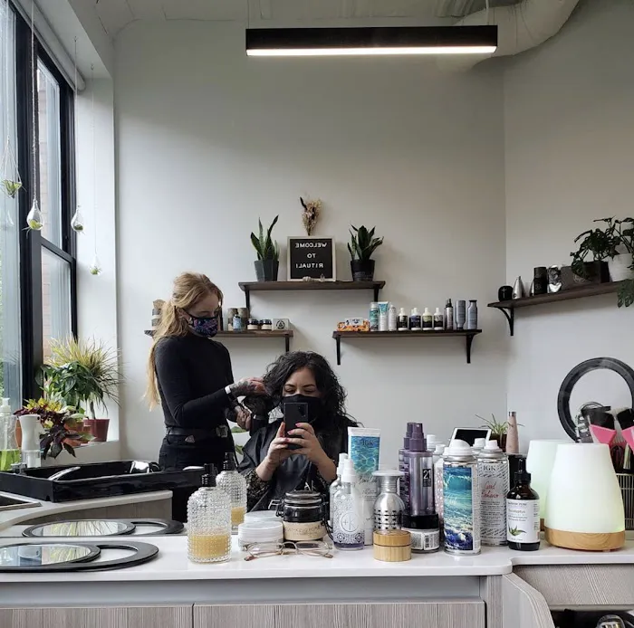 Ritual Hair Loft Picture 3