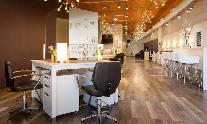Fringe / A Salon Inc Picture 8