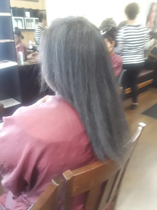 Hafid Hair Design Picture 5