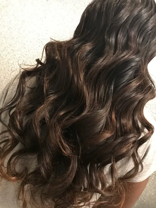 Salon Olori Picture 5