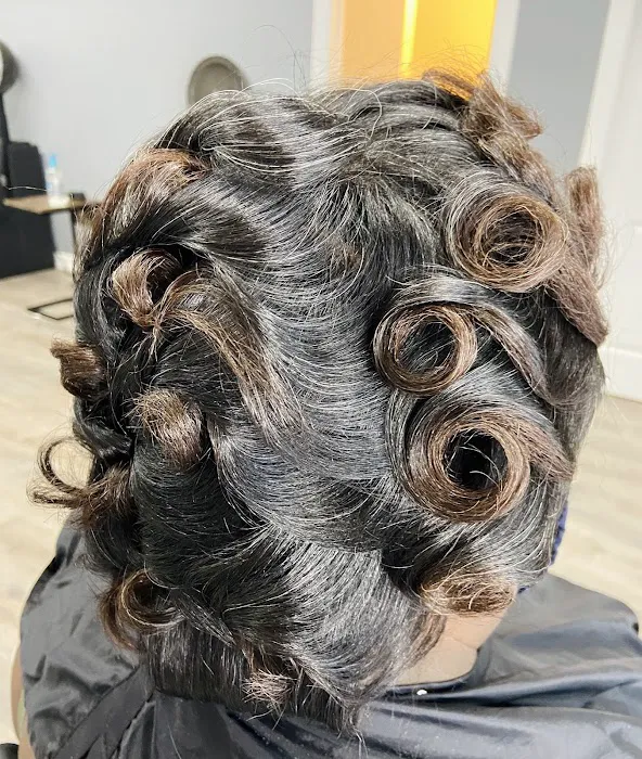 D&Y Salon X Picture 10