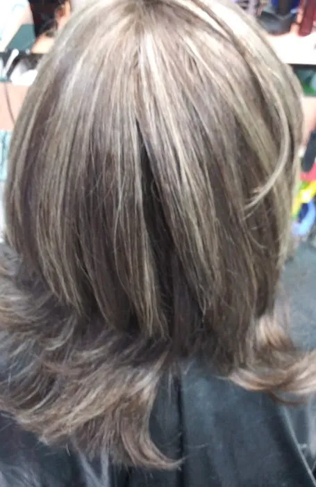 Nueva Imagen Hair Salon Picture 1