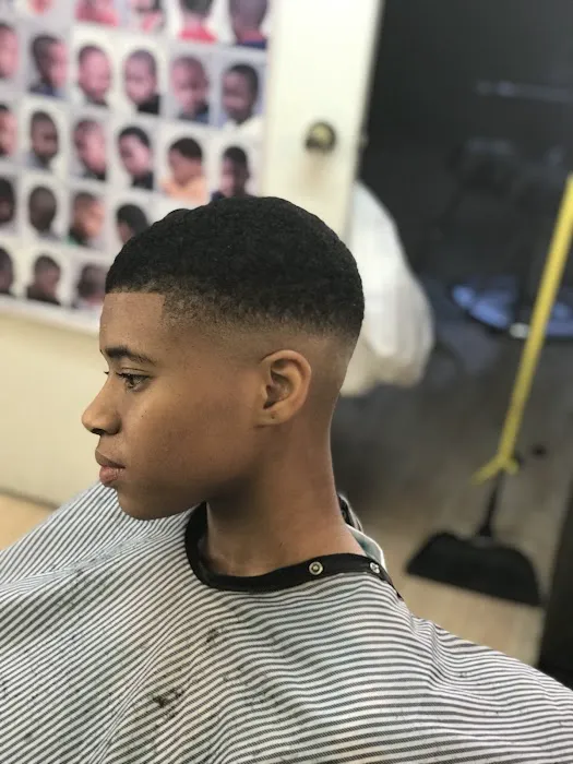 Mike's Barber Shop Picture 4