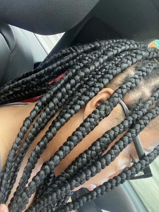 Leru African Hair Braiding Picture 8