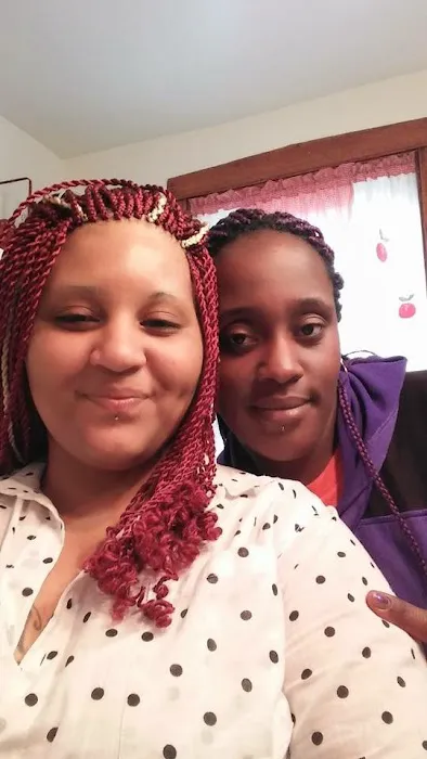 Leru African Hair Braiding Picture 10