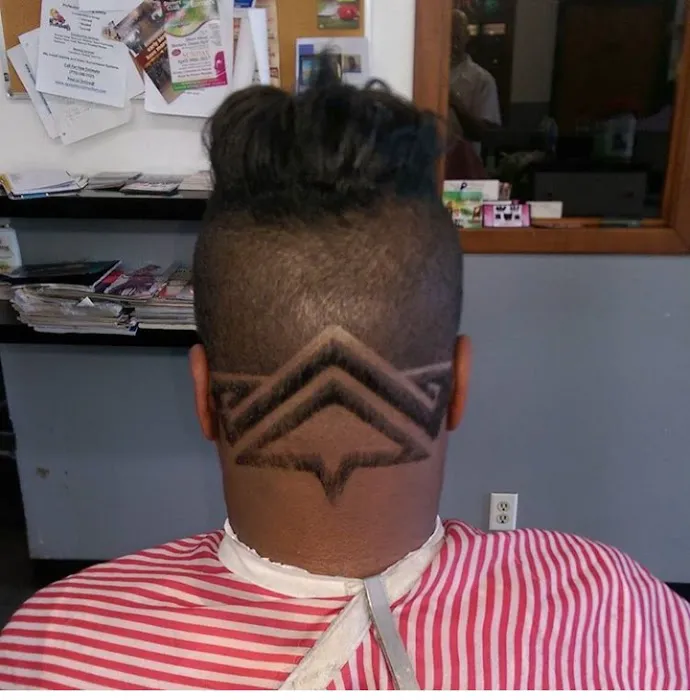 Adams Barber Shop Picture 4