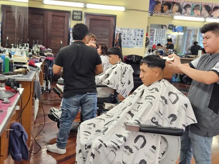 Nino’s Barber Shop & Beauty Salon Picture 2