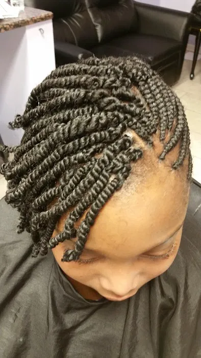 Jasmine's african hair braiding1 Picture 4