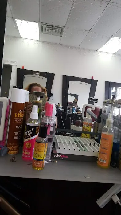 Ekiumii Beauty Barber Picture 7