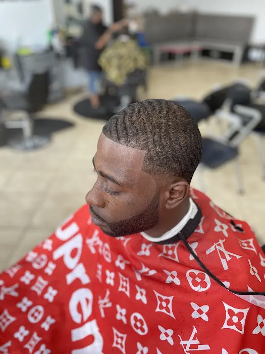 RELL'S CHOPSHOP LLC Picture 10