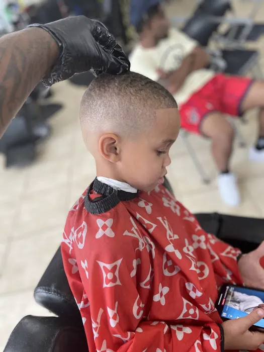 RELL'S CHOPSHOP LLC Picture 7