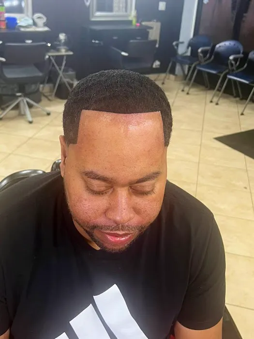 RELL'S CHOPSHOP LLC Picture 6