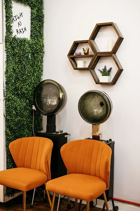 707 Hair Studios Picture 8