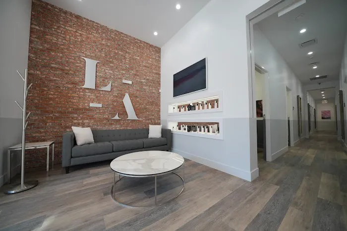 LaserAway Lincoln Park Picture 5