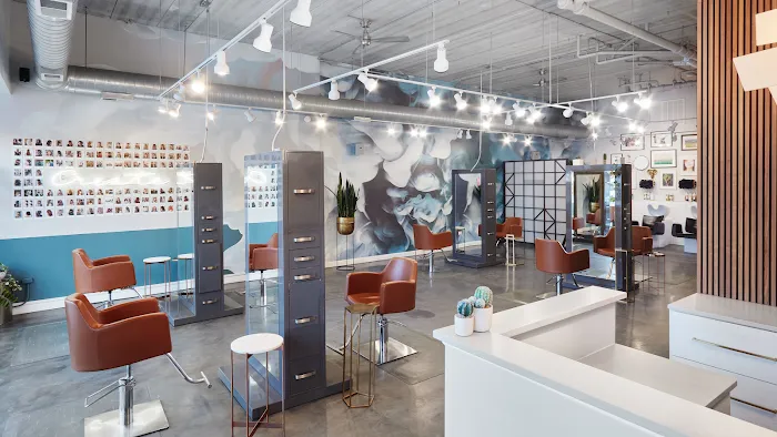 Epoch Studio Salon Picture 2