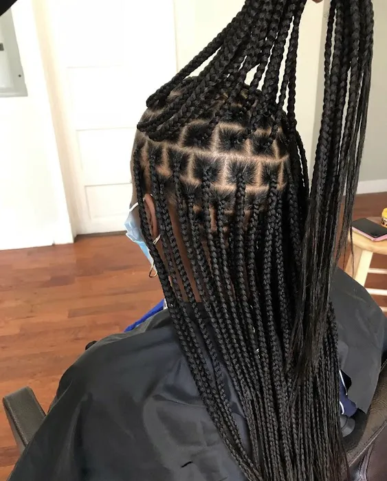 Curl Kitchen Salon Picture 1