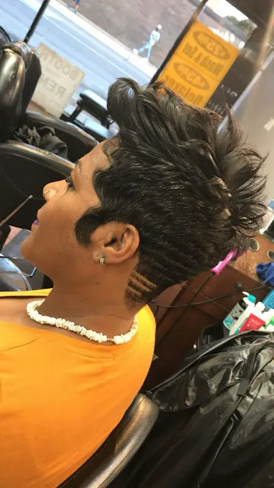 Hairricane Maya Picture 3