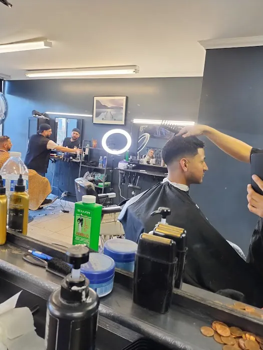 Chicago Clippers Barbershop Picture 2