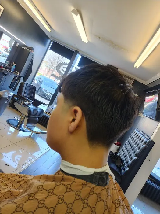 Chicago Clippers Barbershop Picture 1