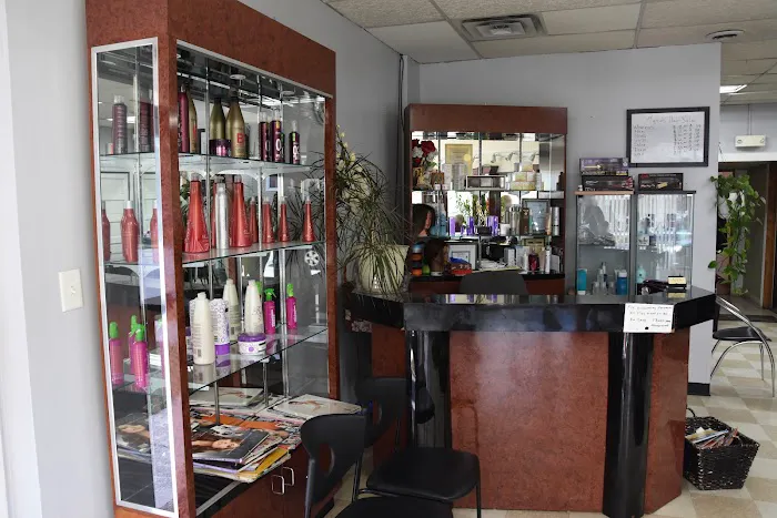 Myra's Hair Salon Picture 7