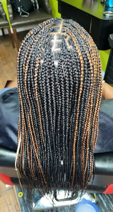 Fatima African Hair Braiding Picture 2