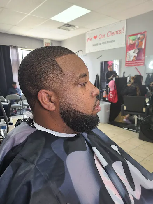 FACES Inc. Barber & Beauty Picture 7