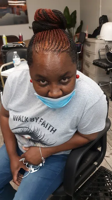 SISTER'S AFRICAN HAIR BRAIDING AND WEAVING Picture 4