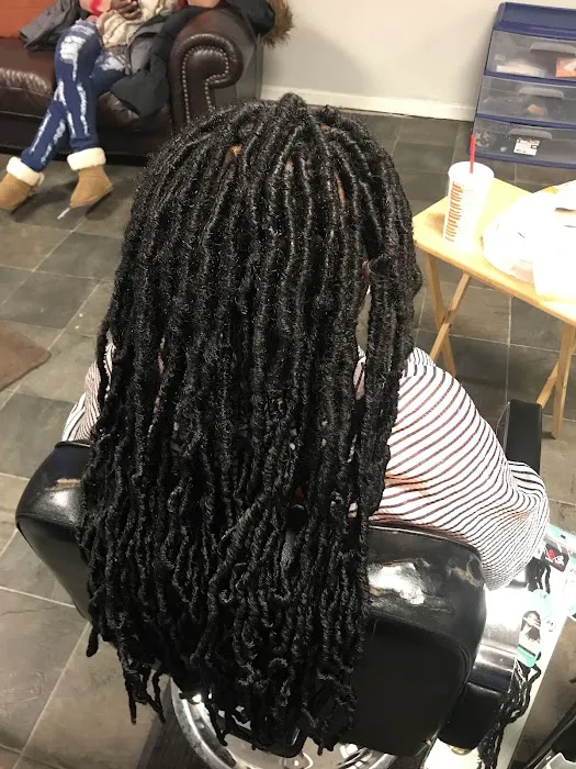 Faith African Hair Braiding Picture 9
