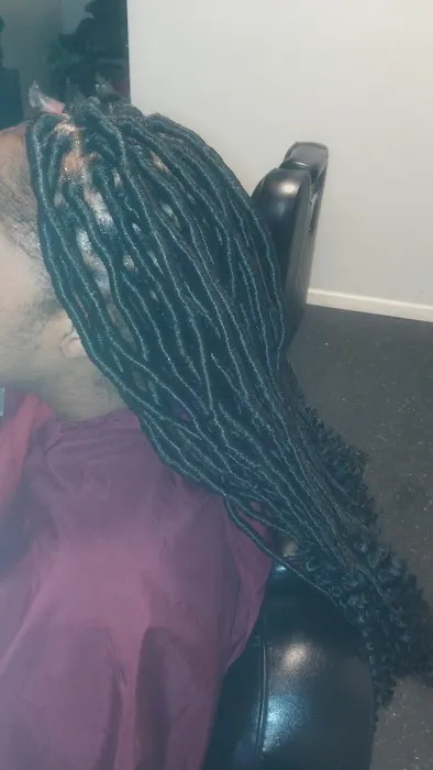 Faith African Hair Braiding Picture 2