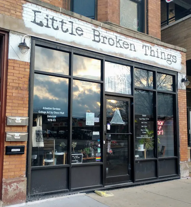Little Broken Things Chicago Picture 7