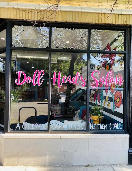 Doll Heads Salon Picture 1