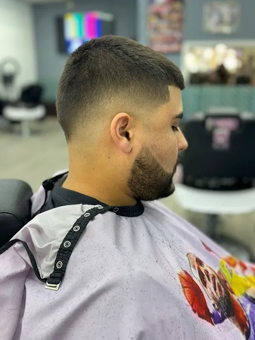 Unique Style Barber shop Picture 2
