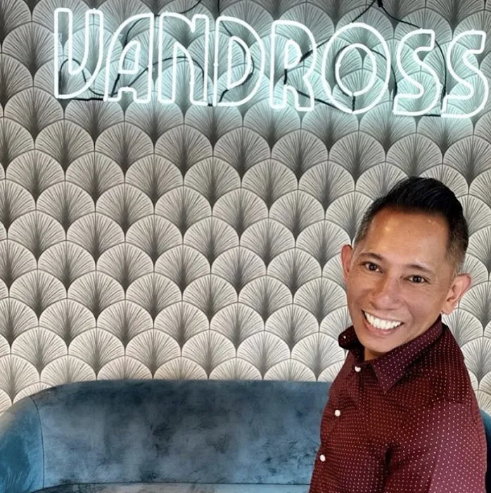 Vandross Hair Design Picture 8