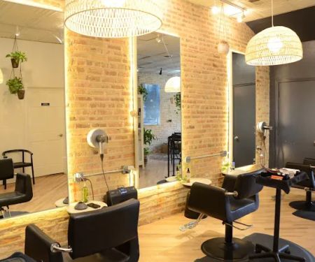 606 Salon
