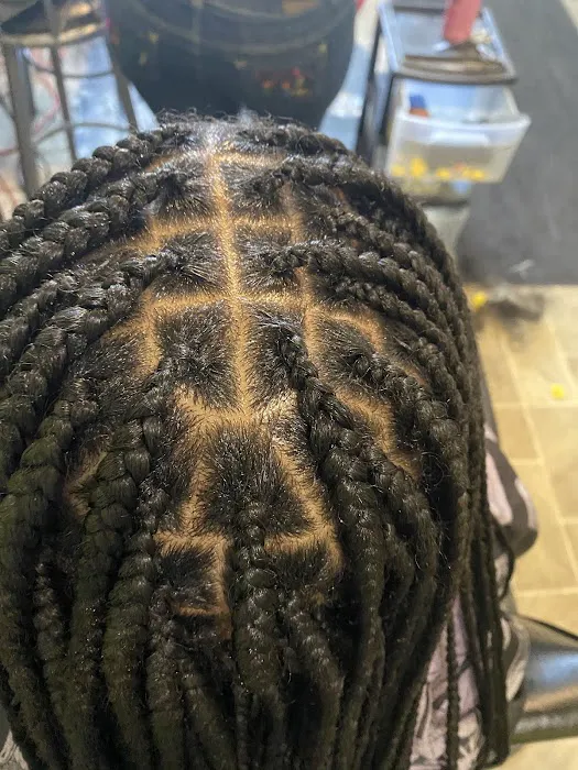Fatou African Hair Braiding Picture 3