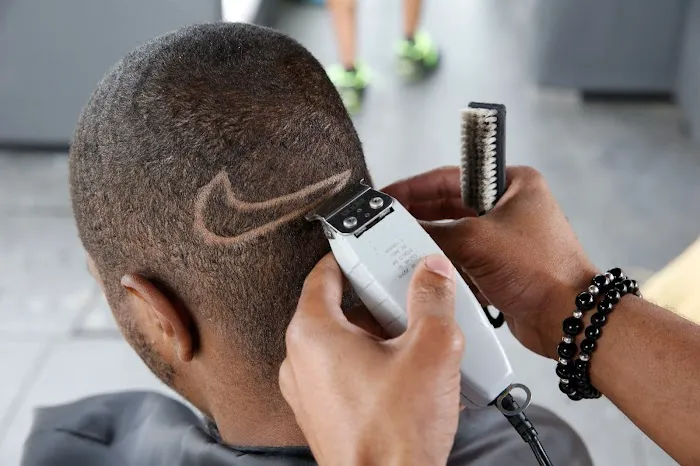 Clippers Inc Barber Shop Picture 1