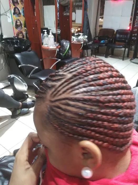 African Queen Braids & Beauty Picture 2