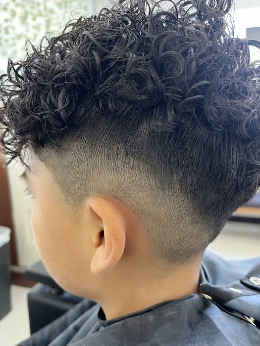 Espinoza's Unisex Salon Picture 4