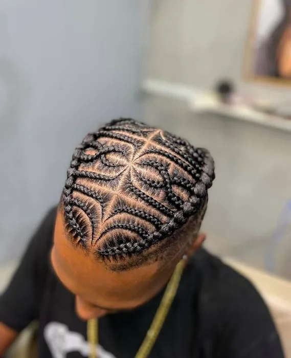 Empress Beauty Braids Picture 4