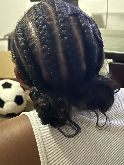 Eunice's African Hair Braiding Picture 4